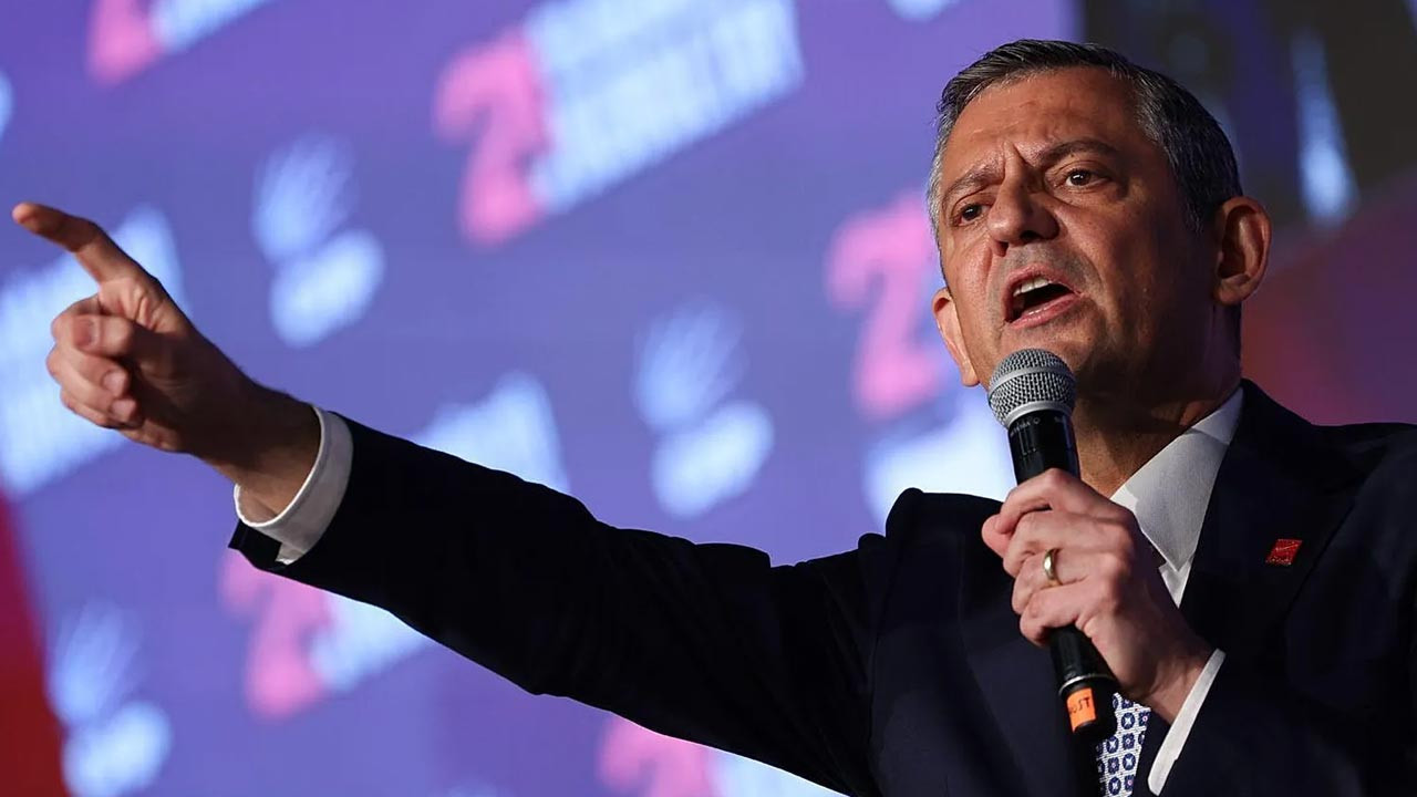 CHP’den Ara Seçim Hamlesi: Özgür Özel İki Aşamalı Planı Açıkladı