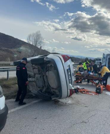 Sungurlu’da Trafik Kazası: 3 Yaralı