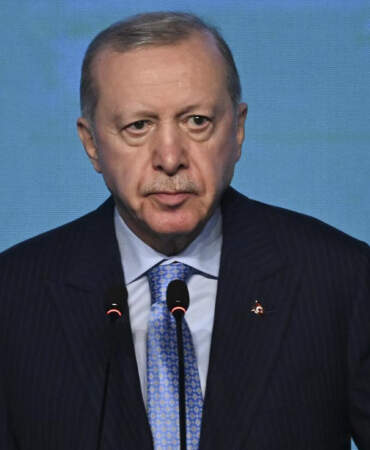 Cumhurbaşkanı Erdoğan’dan Özgür Özel’e Çağrı: Kılıçdaroğlu Ayrıntısı Dikkat Çekti
