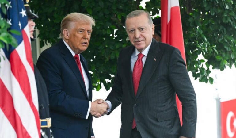 Cumhurbaşkanı Erdoğan’dan Trump’a Saldırı Girişimine Kınama ve Geçmiş Olsun Mesajı