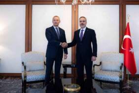 Hakan Fidan ve Nikolay Mladenov Görüştü