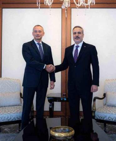 Hakan Fidan ve Nikolay Mladenov Görüştü