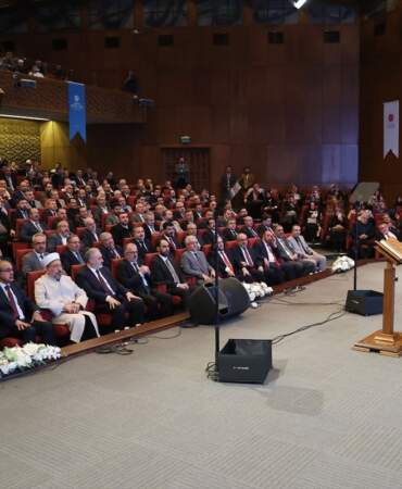 Diyanet’ten Din Görevlilerine Rehberlik