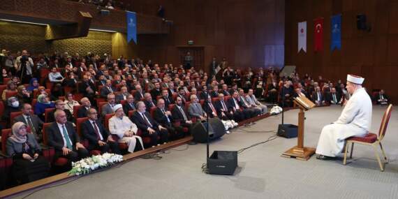 Diyanet’ten Din Görevlilerine Rehberlik