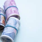 Dolar 45 TL Sınırını Aştı, Euro Geriledi