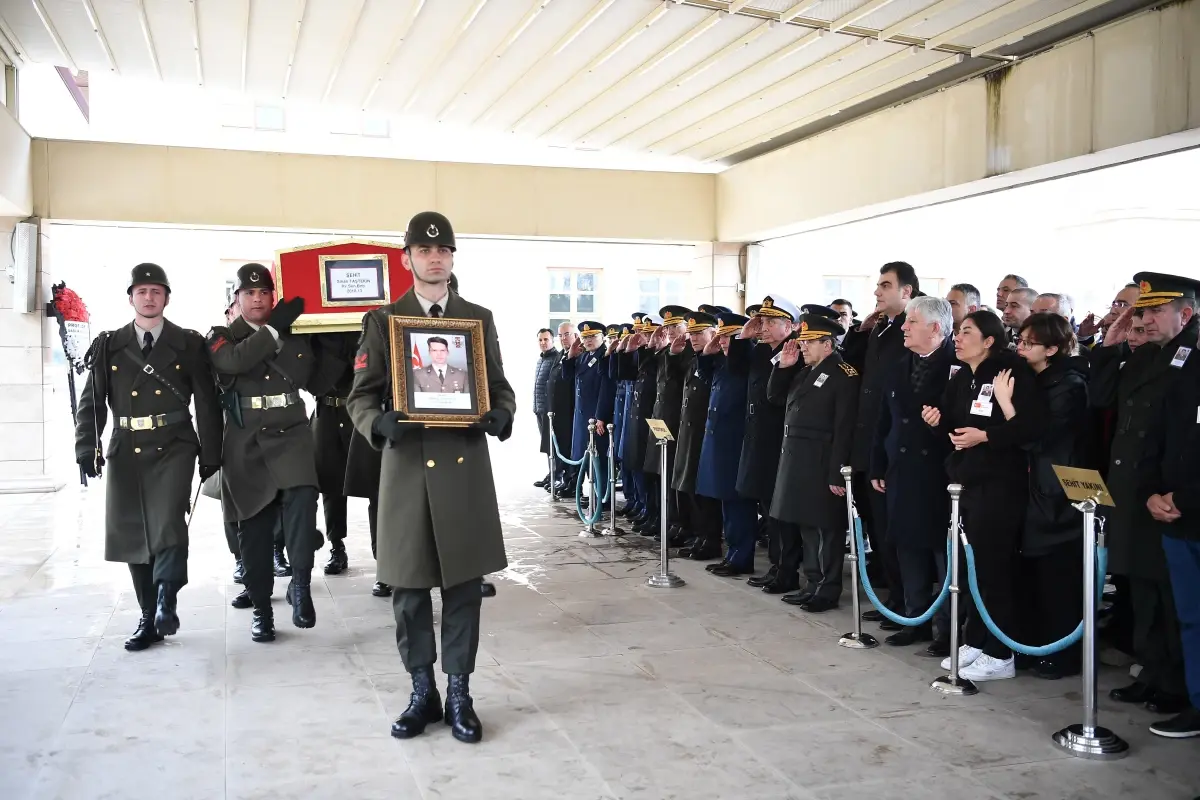 Şehit Hava Savunma Binbaşı Sinan Taştekin için Uğurlama Töreni Düzenlendi
