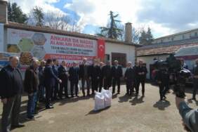 Gölbaşı’nda Nohut Tohumu Dağıtımı