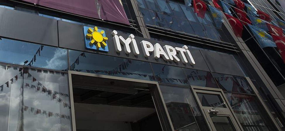 Görevden Alınan İYİ Partili Başkan Partisinden İstifa Etti