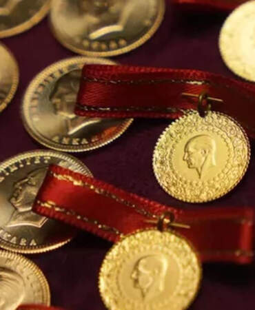 Gram Altın Rekor Bandında: Uzmanlardan Peş Peşe Uyarı Geldi! Piyasalar Fed’i Bekliyor