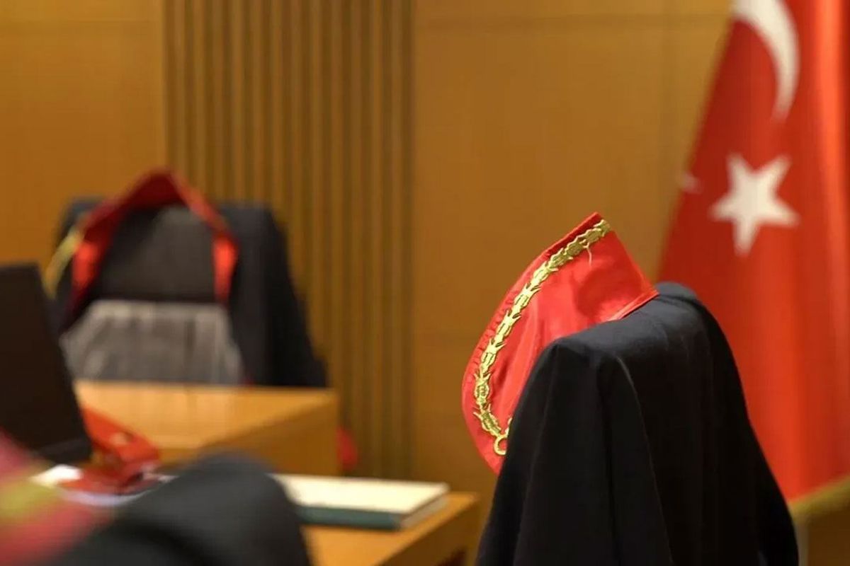 HSK kararnamesi yayımlandı: 11 hakim ve savcının görev yeri değiştirildi