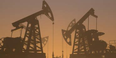 Hürmüz Kapandı, Fiyatlar Fırladı: Brent Petrol 95 Doları Aştı