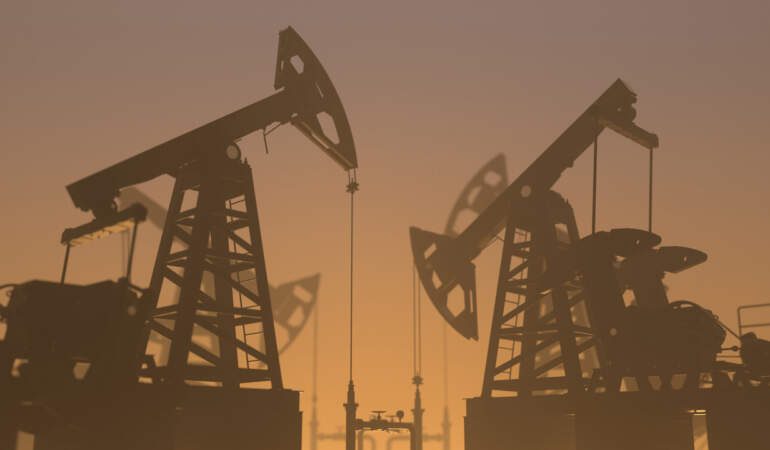 Hürmüz Kapandı, Fiyatlar Fırladı: Brent Petrol 95 Doları Aştı
