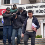 İstanbul’da Metro ve Durak Hırsızları Kamerada