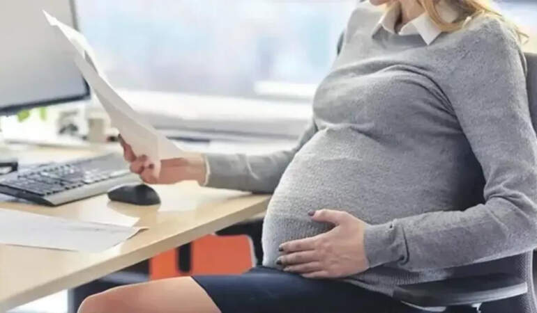 Kadınlarda Doğum İzni 16 Haftadan 24 Haftaya Çıkıyor: Geriye Dönük Uygulanabilecek