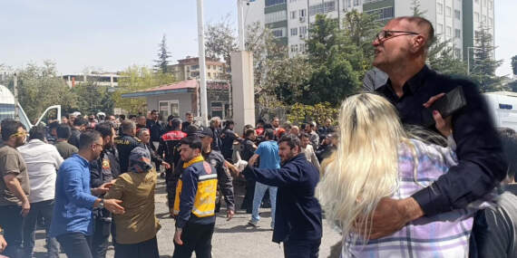 Dün Şanlıurfa Bugün Kahramanmaraş! İki Günde İkinci Okul Saldırısı:  4 Ölü, 20 Yaralı