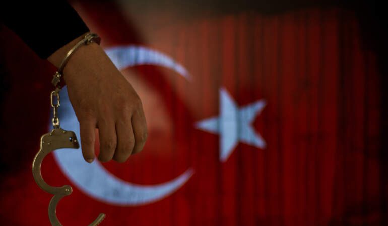 Karakolda İmza Dönemi Bitiyor: 450 Bin Suçluya Cebinden Takip