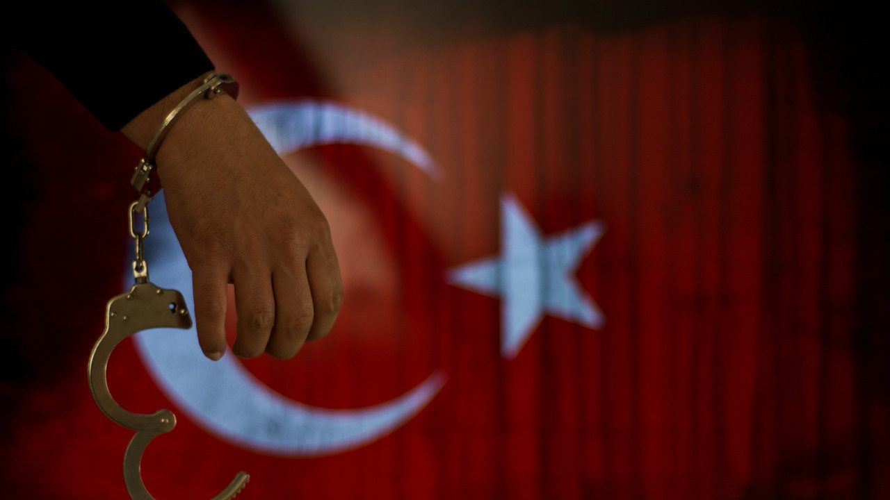 Karakolda İmza Dönemi Bitiyor: 450 Bin Suçluya Cebinden Takip