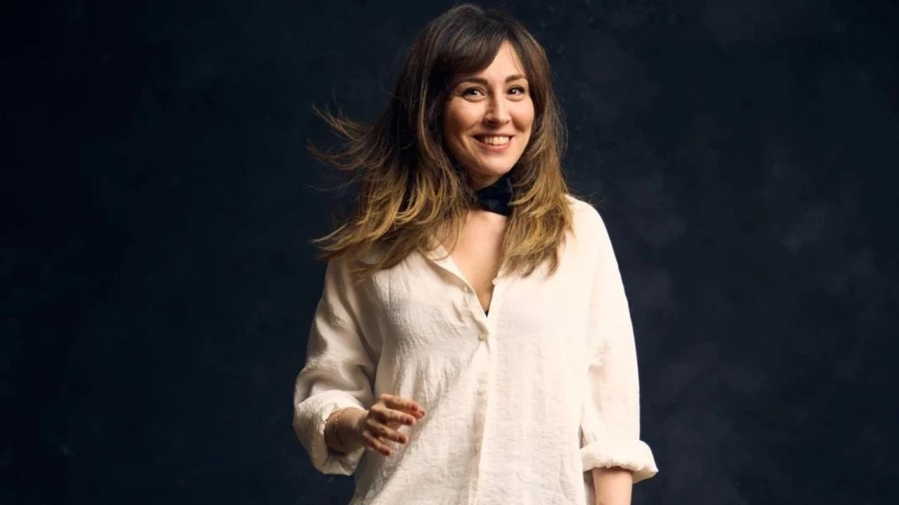 Komedyen Tuba Ulu Kanuni Sultan Süleyman’a Hakaretten Gözaltına Alındı