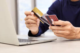 Kredi Kartı Limitlerini Düşürme Kararında Geri Adım: Düzenleme Askıya Alınıyor