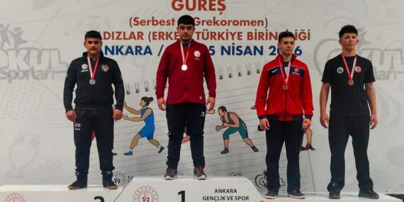 Manavgatlı güreşçi Umut Altay Türkiye ikincisi oldu