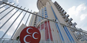 MHP’de Peş Peşe ‘Teşkilat’ Fesihleri