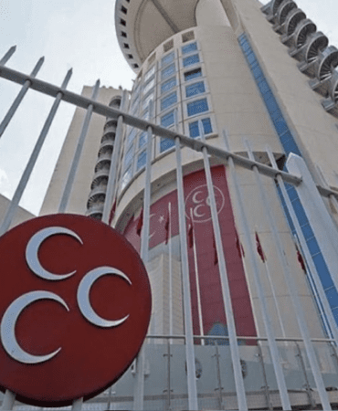 MHP, Bolu’da Teşkilatı Feshetti, Yeni İsim Göreve Getirildi