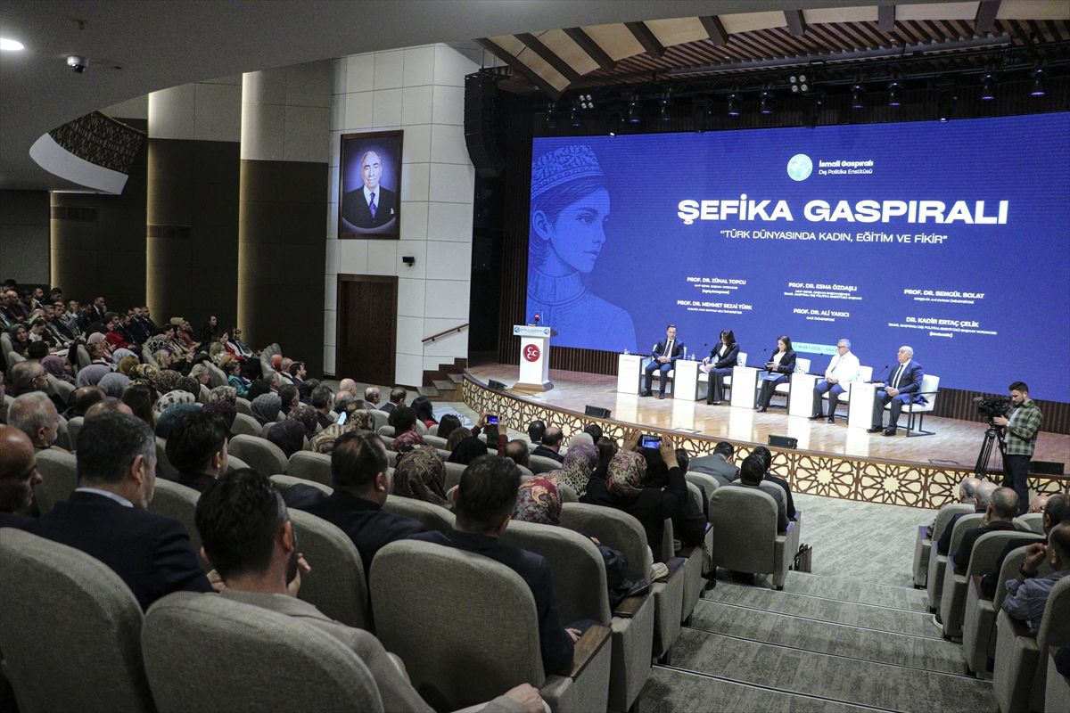 Topcu: Güçlü Kadın, Güçlü Türk Dünyası