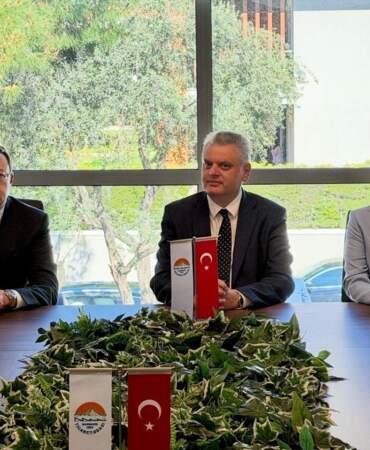 Moldova Büyükelçisi Marmaris’te