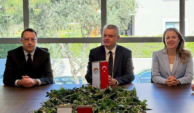 Moldova Büyükelçisi Marmaris’te