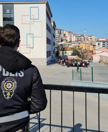 Okullarda ‘Çelik Zırh’ Dönemi: İçişleri’nden 81 İle Dev Güvenlik Genelgesi