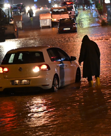 Osmaniye’yi Sağanak Vurdu, Dereler ve Çaylar Taştı!