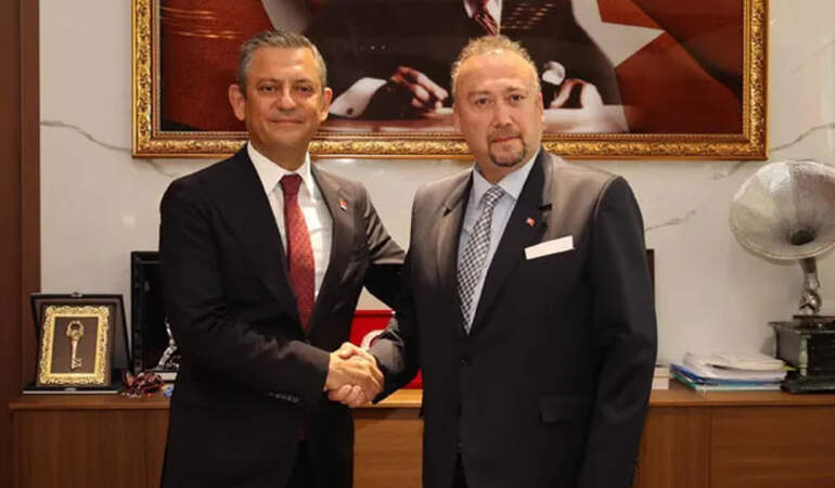 Özkan Yalım İhraç Edilecek mi? Özgür Özel’den Açıklama