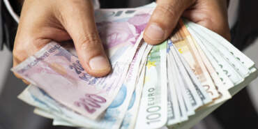 Piyasalarda İlk Rakamlar: Dolar 45 Lira Sınırında