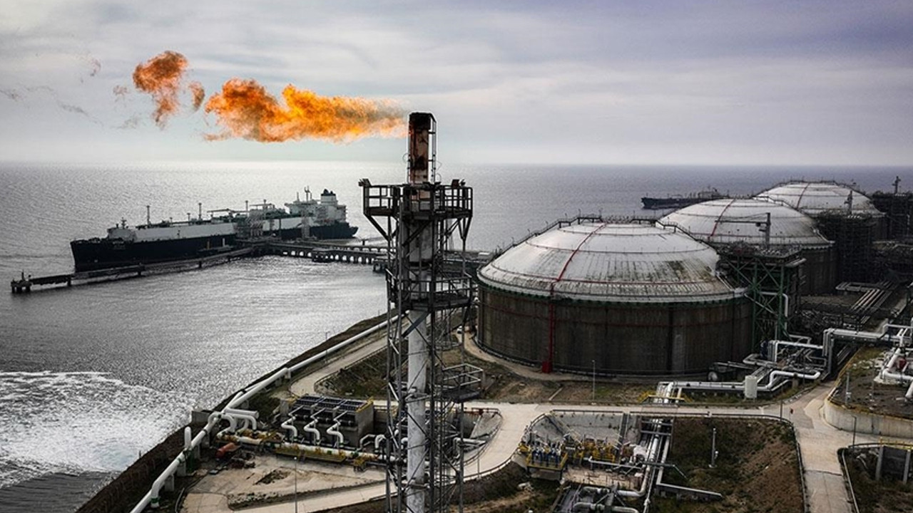 Piyasalarda ‘Kızıl Pazartesi’: Gaz Fiyatları Alev Aldı