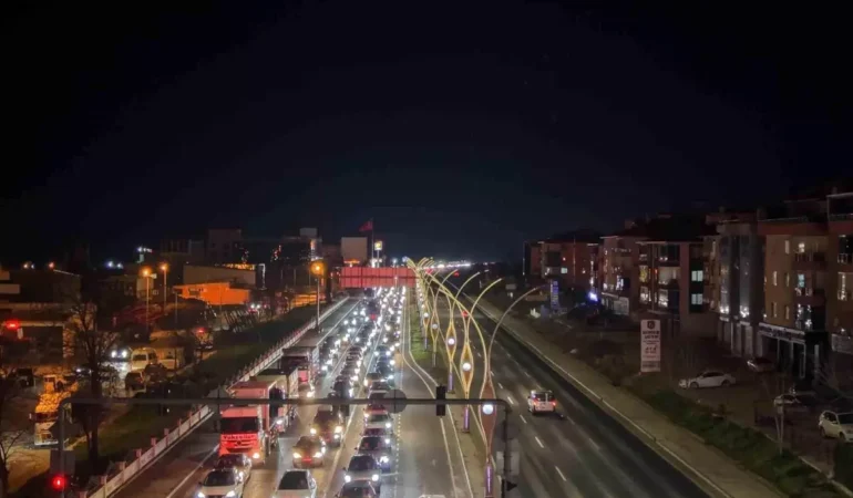Polatlı’da Bayram Trafik Yoğunluğu