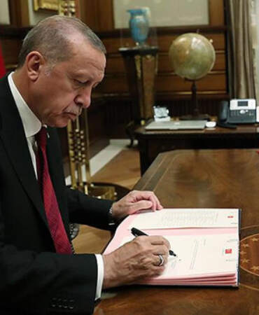 Resmi Gazete Yayımlandı! Cumhurbaşkanı Erdoğan 7 Büyükelçi Atadı; 3 Büyükelçiyi Merkeze Çekti