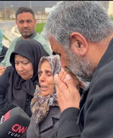 Rojin Kabaiş’in Babasından Gülistan Doku’nun Ailesine Ziyaret