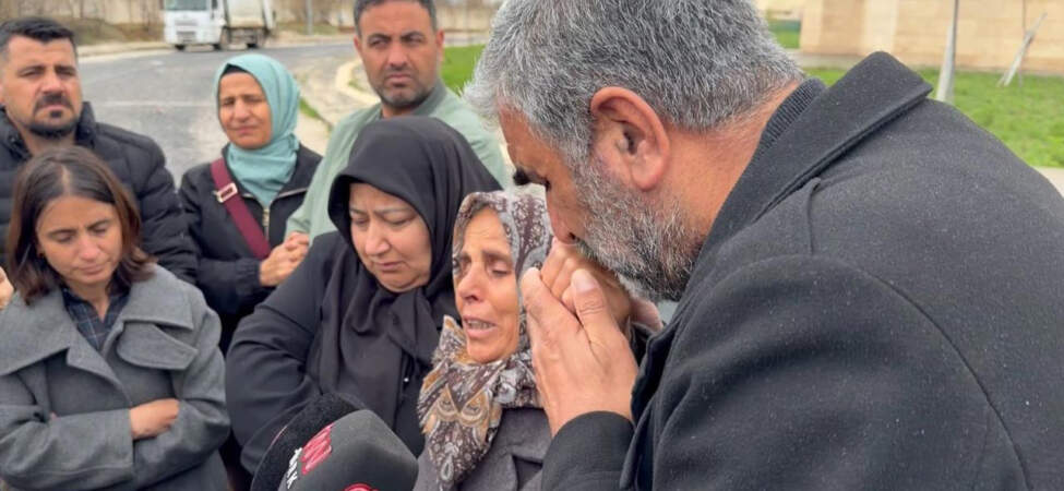 Rojin Kabaiş’in Babasından Gülistan Doku’nun Ailesine Ziyaret