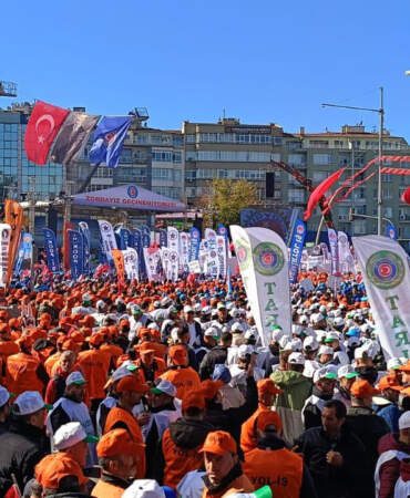 Sendikadan Büyük ‘Kampanya’! İstifa Eden Üyelerine Termoslu Çağrı
