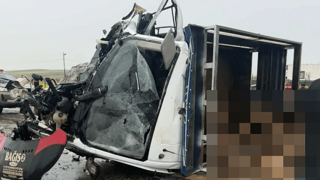Siirt’te Feci Kaza! 2 Ölü, 3 Ağır Yaralı