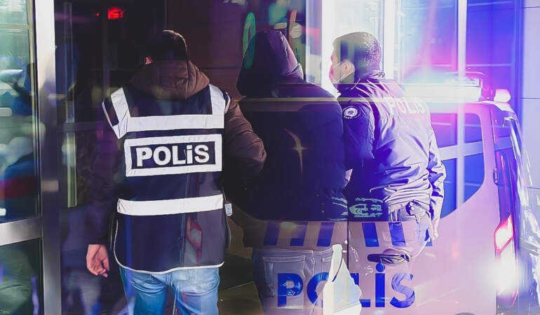 Suç Örgütünün ‘Çek-Senet’ Tezgahı Çöktü: İstanbul’da 18 Gözaltı