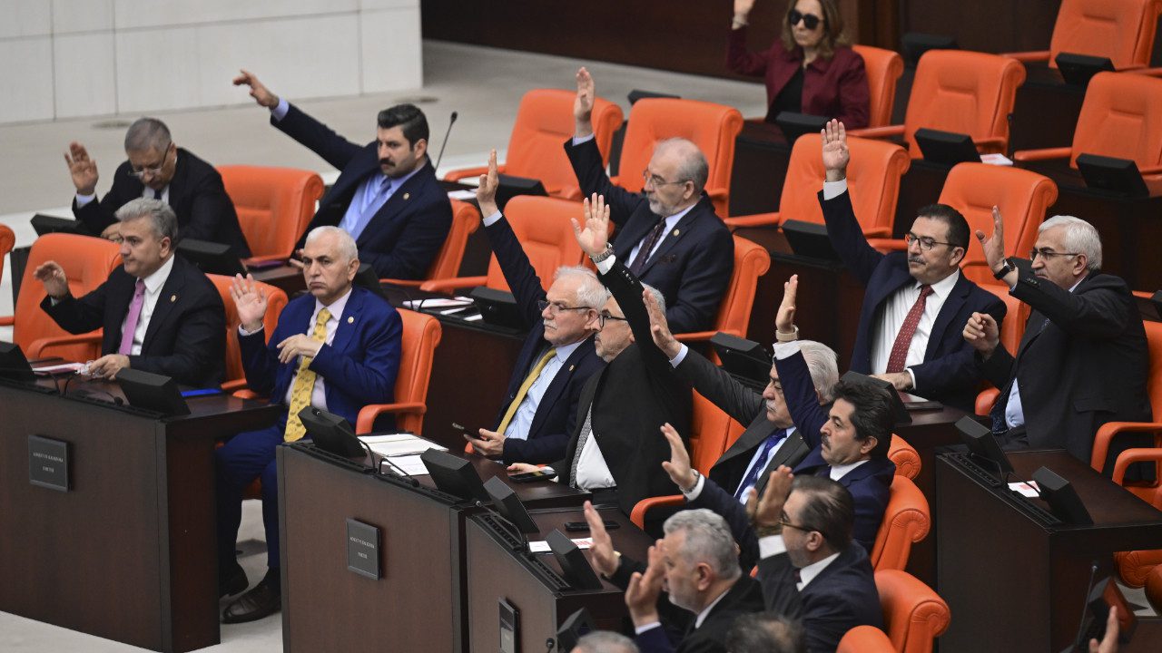 Sumud Tezkeresi TBMM’den Oy Birliği İle Geçti