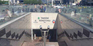 İstanbul Valiliği’nin Kararıyla Taksim Metro Kapatıldı