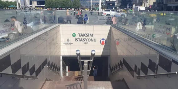 İstanbul Valiliği’nin Kararıyla Taksim Metro Kapatıldı