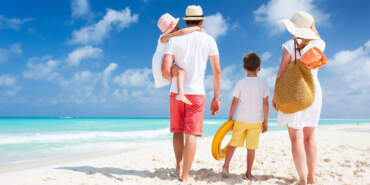 Tatilciye ’30 Gün’ Kalkanı… Ticaret Bakanlığı’ndan ‘Paket Tur’ Uyarısı: Paranızı Kaptırmayın