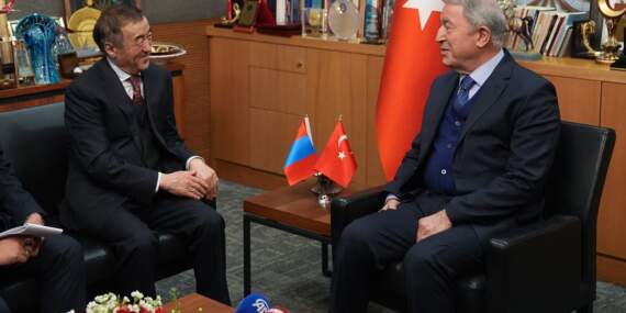 TBMM Milli Savunma Komisyonu Başkanı Akar, Moğolistan’ın Ankara Büyükelçisi Gombosuren ile görüştü