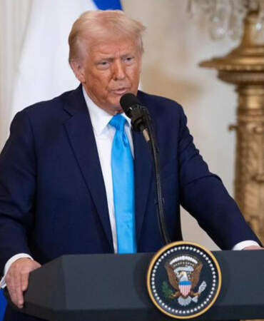 Trump İran’da Rejimi Değiştirdiklerini Açıkladı: İki ya da Üç Hafta İçinde Çekileceğiz