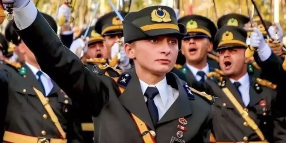 TSK’dan ihraç edilen Teğmen Ebru Eroğlu’nun iade davasında karar çıktı