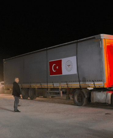 Türkiye’den İran’a Yardım Eli: 6 TIR’lık Tıbbi Malzeme Gönderiliyor