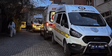 Üsküdar’da Vahşet! Annesini ve Babasını Öldürdü, İntihar Etti